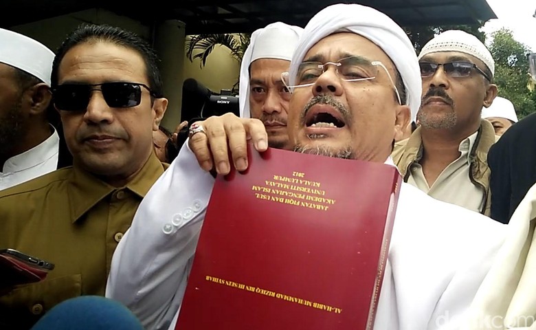 Habib Rizieq: Hermansyah Dibacok karena Bilang Chat Mesum Fitnah