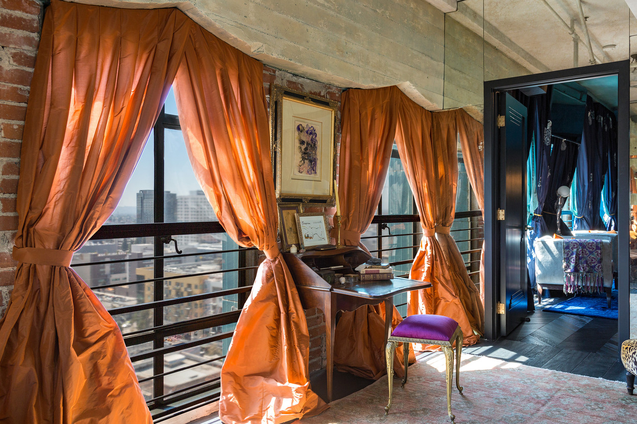 SATU Lagi Gan, Johnny Depp Jual Koleksi Penthouse Rp165,7 Miliar