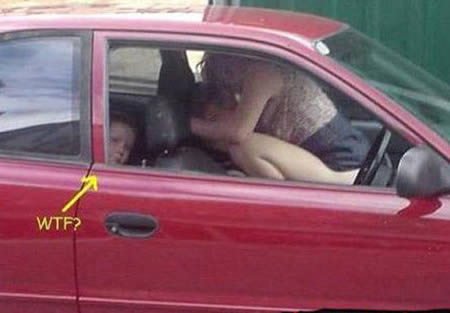 Foto-foto ini jadi kocak karena ada hal aneh didalamnya 