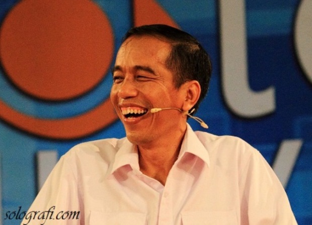 Sebut Jokowi Ganteng, Warga Brebes Dapat Amplop 