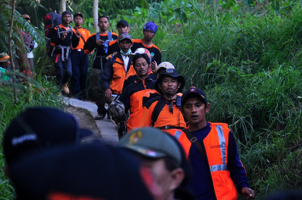 Mengintip jalannya evakuasi korban jatuh Merapi
