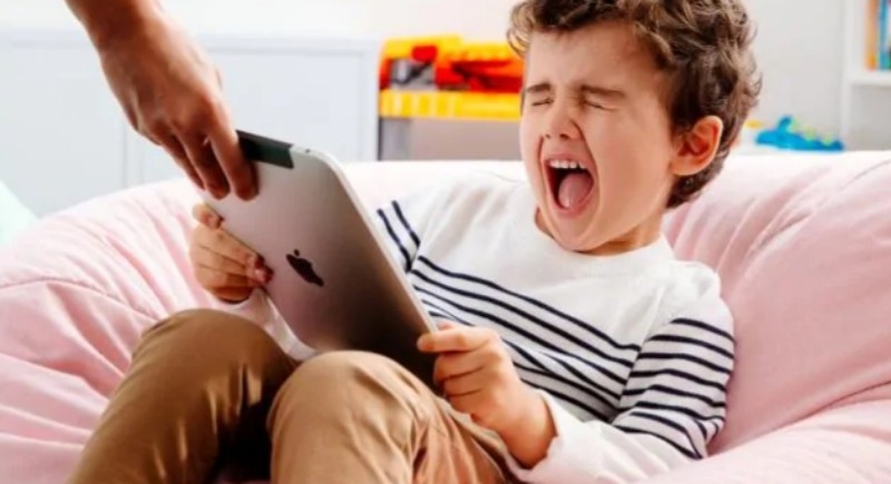 Waspada! Bahaya YouTube untuk Anak-Anak yang Tidak Terpantau!