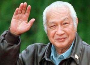 Soeharto Style...asli ganteng bangeettz...