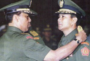 KESAKSIAN SUMITRO TENTANG PRABOWO