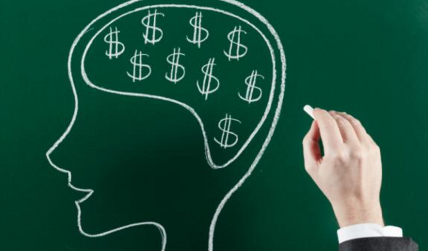 4 Bisnis Aneh yang Menghasilkan Banyak Uang