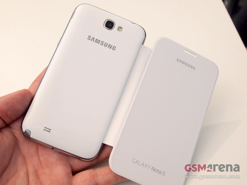 waiting-lounge--samsung-galaxy-note-ii---note-2