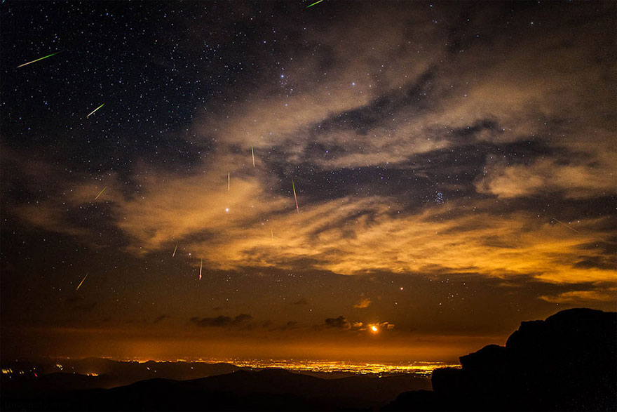 &#91;Amazing!&#93; Penampakan Langit Malam yang Menakjubkan dari Berbagai Belahan Bumi 