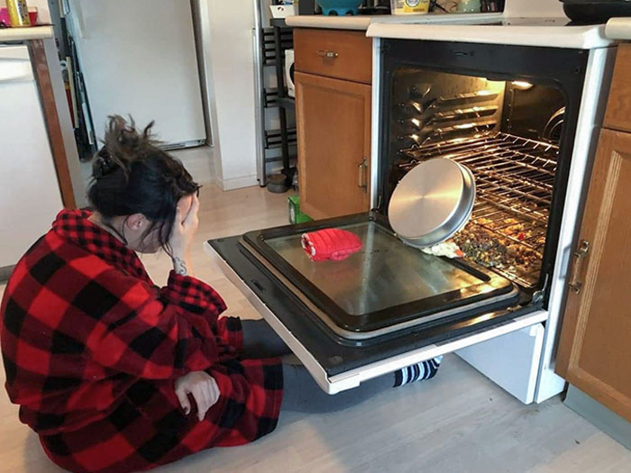 Ketika Dapur Jadi Neraka, Butuh Bantuan Master Chef Ini