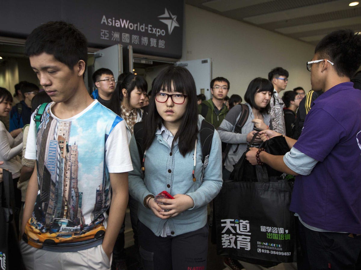 The unbelievable things some Chinese students are doing to get into US colleges