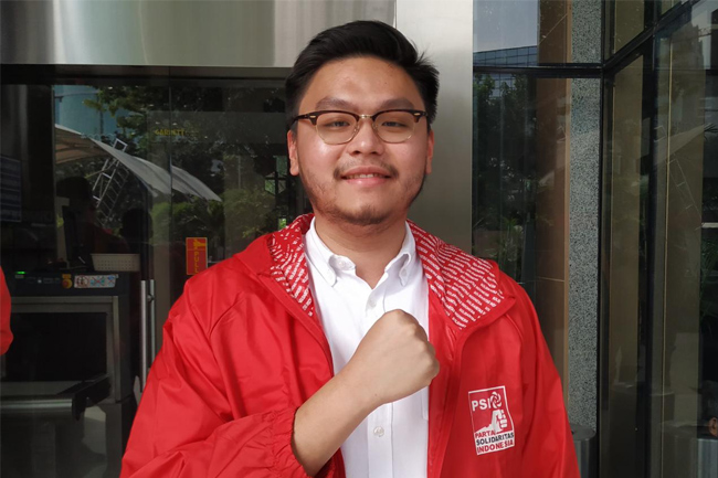 Gegara Cuitan DPR Tak Perlu Patuhi MK: Dosen William PSI: Tahu Gitu Gak Gw Lulusin