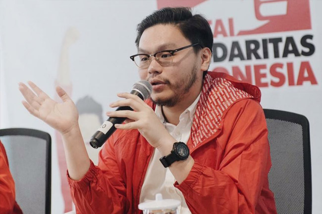 Sebut DPR Tak Harus Ikuti MK, William PSI Langsung 'Dirujak' Wargane