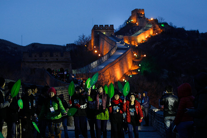 &#91;AMAZING&#93; Foto-Foto Earth Hour 2012 Di Berbagai Negara !