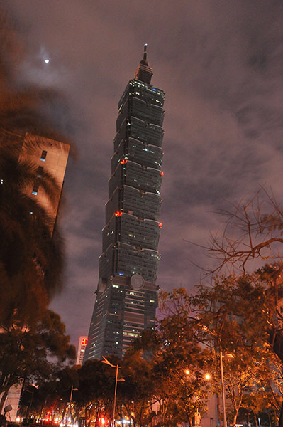 &#91;AMAZING&#93; Foto-Foto Earth Hour 2012 Di Berbagai Negara !