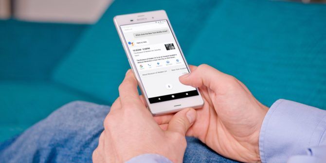 Yang Biasanya Orang Lakuin Dengan Smartphone Saat Bosan