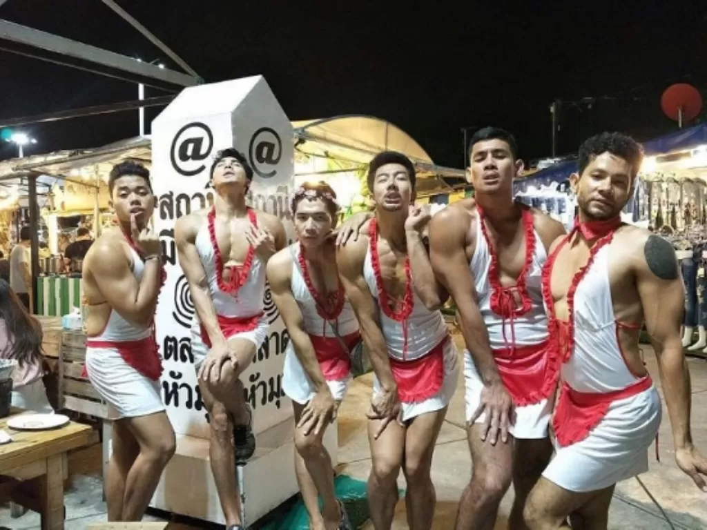 Wow Inilah Pelayan Seksi di Thailand Viral di Media Sosial &#91;Kompetisi KGPT&#93;