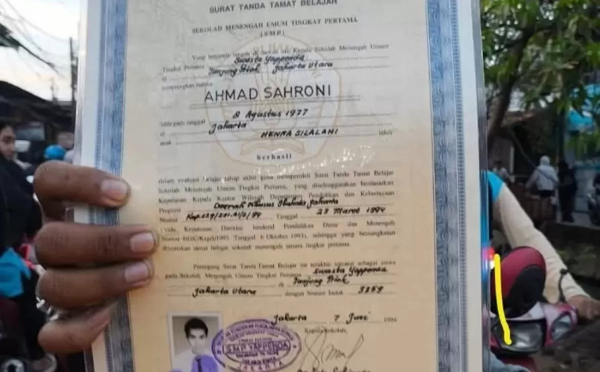 Fakta Mengejutkan! Ijazah SMP Bongkar Identitas Asli Sahroni, Ternyata Berdarah Batak