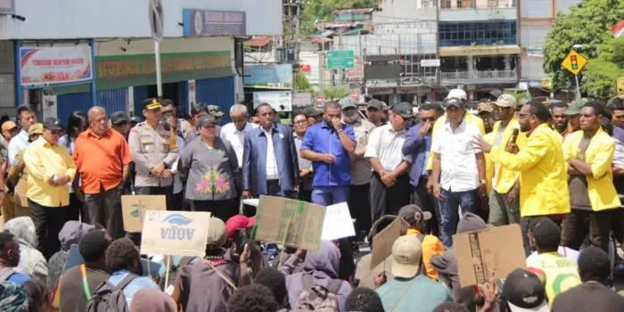 Tolak Transmigrasi Prabowo, Separatis Ancam Bunuhi Warga Transmigran di Papua