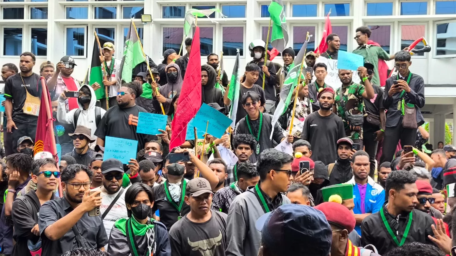 Aksi Massa di Jayapura, Desak Hentikan Tambang Ilegal dan Operasi Militer di Papua