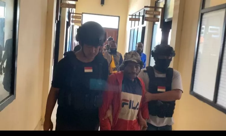 pelaku-pembunuhan-guru-melani-wamea-di-yahukimo-berhasil-ditangkap