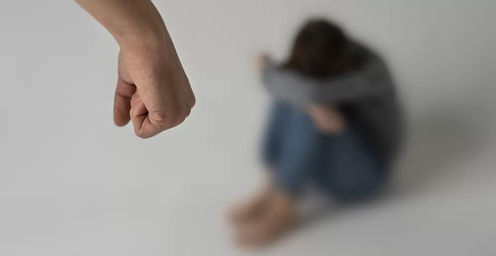 Hamili Anak Kandung karena Istri Hamil Tua