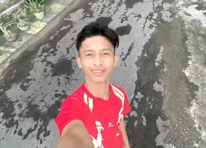GOKIL! Lahir di Pesawat Garuda, Remaja Ini Berhak Terbang Gratis Seumur Hidup!