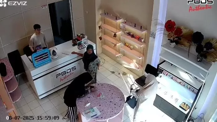 Pemilik Toko di Surabaya Laporkan Dugaan Pungli Sumbangan HUT RI