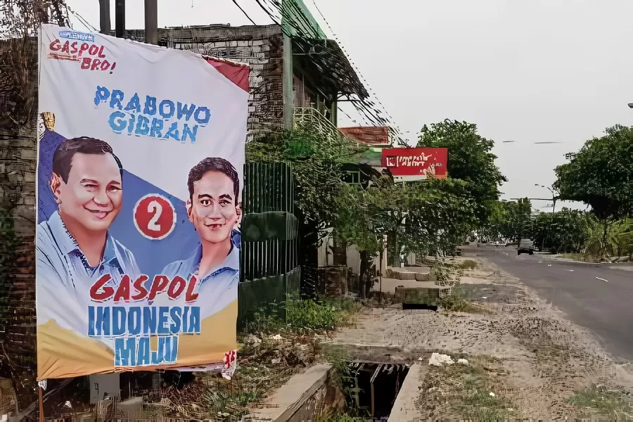 Gagas Gerakan Indonesia ASRI, Prabowo Minta Pemda Baliho &amp; Spanduk: Tertibkan!