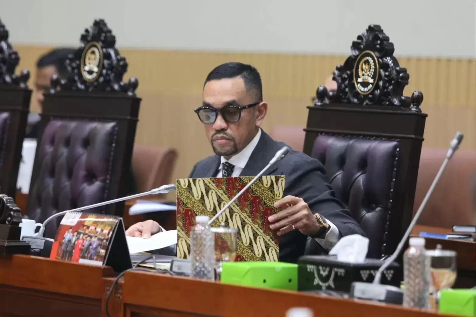 Profil 3 Perempuan yang Dikaitkan dengan Isu Simpanan Ahmad Sahroni, Benarkah?