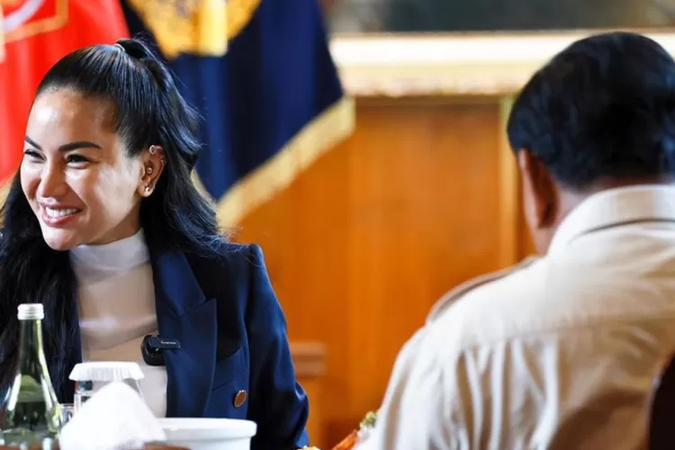 Nikita Mirzani Sampai Sesak Nafas Saat Jumpa Prabowo Subianto: Aku Terhanyut…