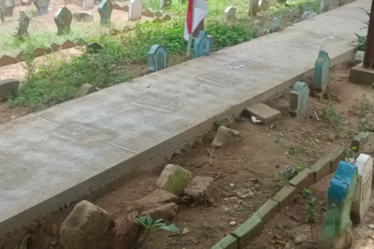 Siapa Habib Ja'far Al Kaff? Jalan Ke Makamnya Dicor, Tutupi Makam Pahlawan 