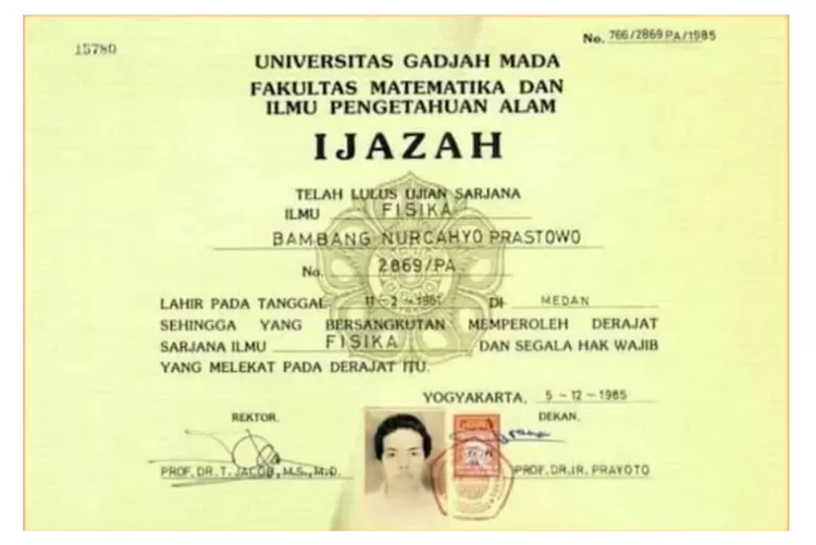 Ijazah Jokowi 100 Miliar Persen Palsu Gunakan Times New Roman Dirilis Tahun 1992