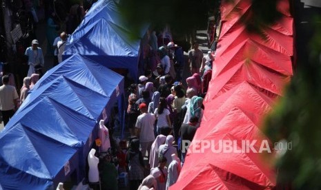 jalan-jatibaru-ditutup-demi-pkl-sandiaga-penyelamatan-ukm