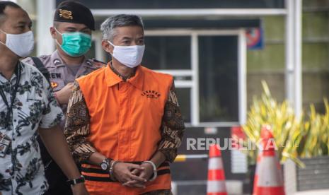 wahyu-akui-terima-15-ribu-dolar-singapura-dari-kader-pdip