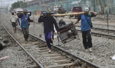 pembangunan-kereta-api-puruk-cahu-batanjung