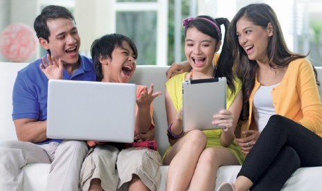 Internet Ternyata Bisa Mencegah Kepikunan