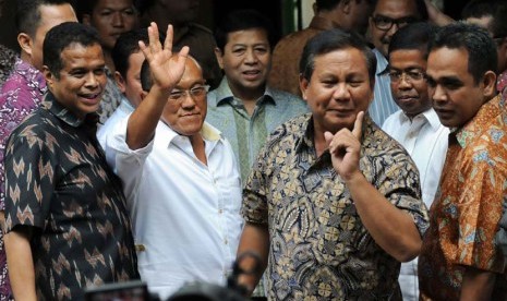 prabowo-ical-ibas-hadiri-resepsi-gibran-selvi