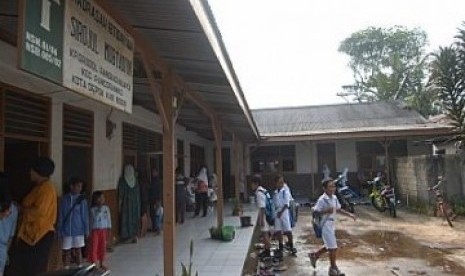 kemenag-pinjam-dana-bank-dunia-rp-37-t-untuk-madrasah