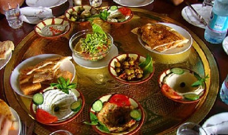 Mengapa Kita Sering Lapar Saat Mencium Makanan? INI JAWABANNYA