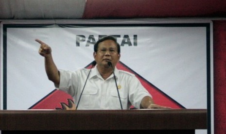 Bila PDIP Capreskan JOKOWI, Dorong Demokrat & Golkar berkoalisi ajukan PRABOWO?