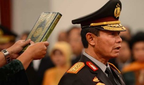 (MAKIN STROONG) FPI: Izinkan Polwan Berjilbab, Kapolri Pemimpin Cerdas