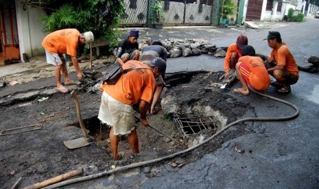 salah-satu-tanda-kiamat-kah-duh-tanah-jakarta-terus-turun-ini-penyebabnya