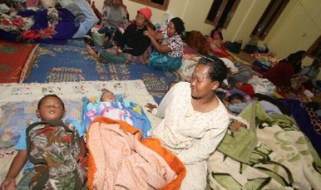 Memprihatinkan "Panitia Mencuri Bantuan untuk Pengungsi Sinabung"