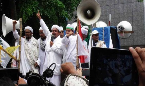 jangan-ada-lagi-fpi-tandingan-bray-kemendagri-segera-ubah-aturan-pendaftaran-ormas