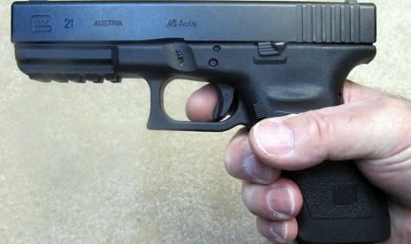 pistol lebaran gan :D