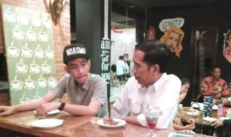 Begini Respon Putra Jokowi Dituding Punya 'Kafe Dajjal'