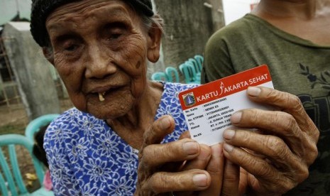 Jokowi Akan Jawab Interpelasi, Ribuan Massa Geruduk Balai Kota &#91;KJS TIDAK PRO RAKYAT&#93;