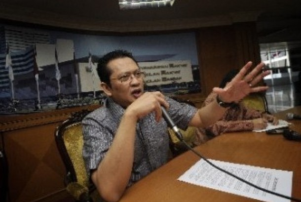 SBY-Ical Koalisi , Posisi JK sebagai Cawapres Jokowi pun Wassalam! Puan Menggantikan?
