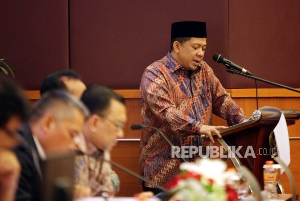 presiden-pks-beberkan-kronologi-dan-daftar-pelanggaran-fahri-hamzah