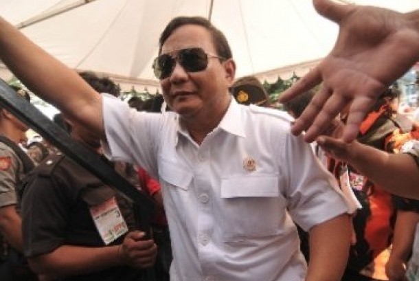 koalisi-masyarakat-sipil-melawan-lupa--prabowo-tak-pantas-jadi-presiden