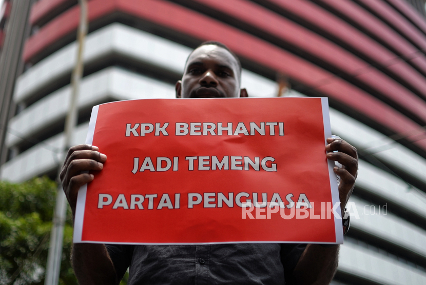 Mahasiswa Papua Demo KPK, Protes Penetapan Tersangka Lukas Enembe